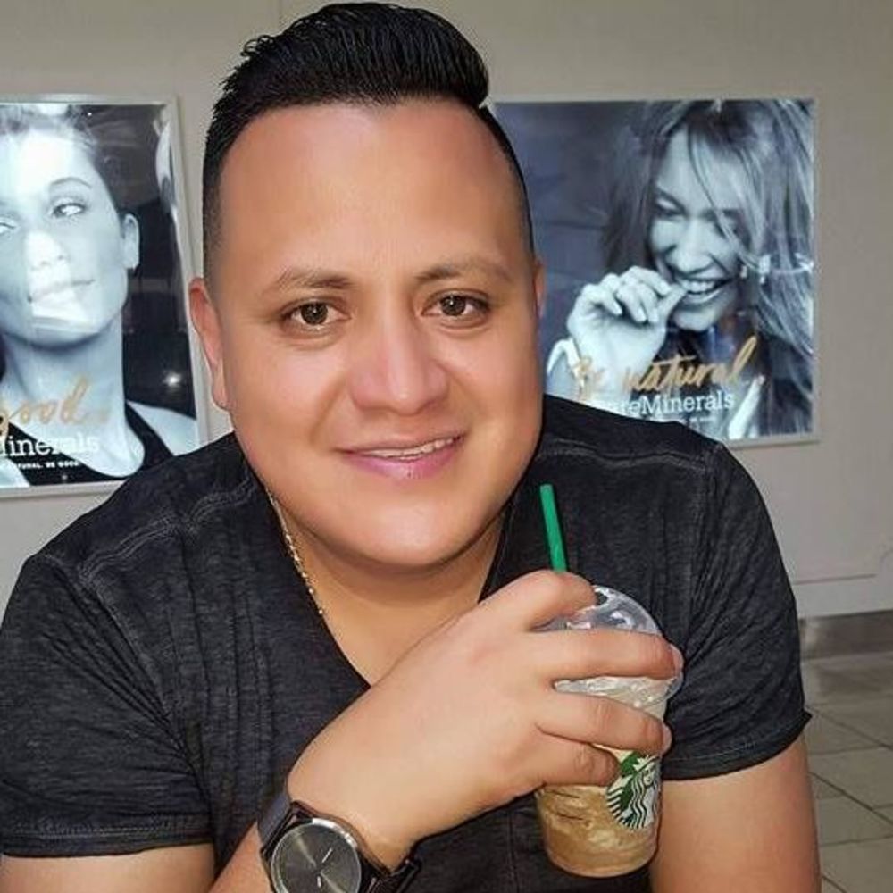 Meet your Posher, Jose antonio